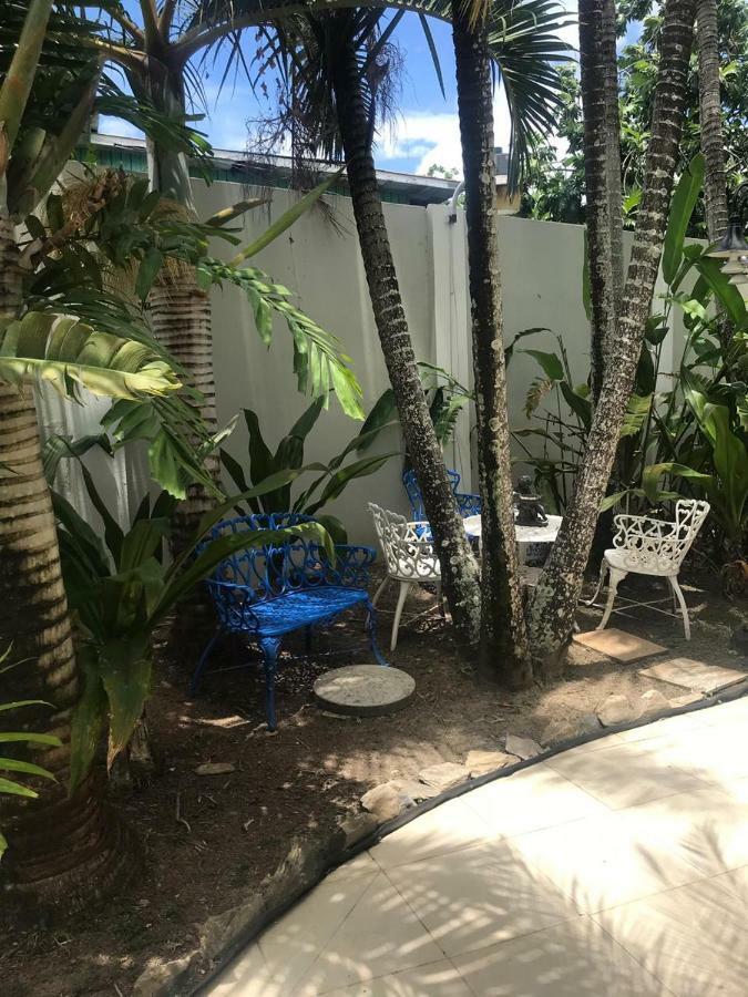 Palms Hotel Trinidad Arouca Exterior photo